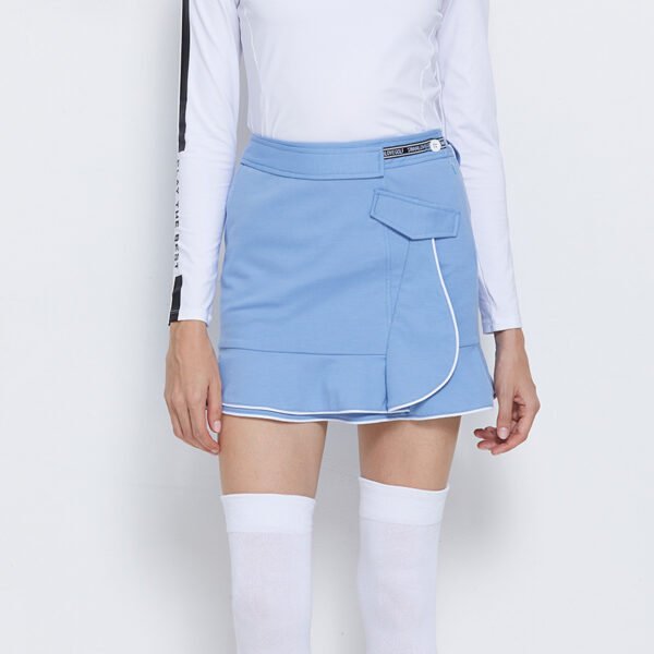 golf skirt1 breathable golf skirt fabric detail